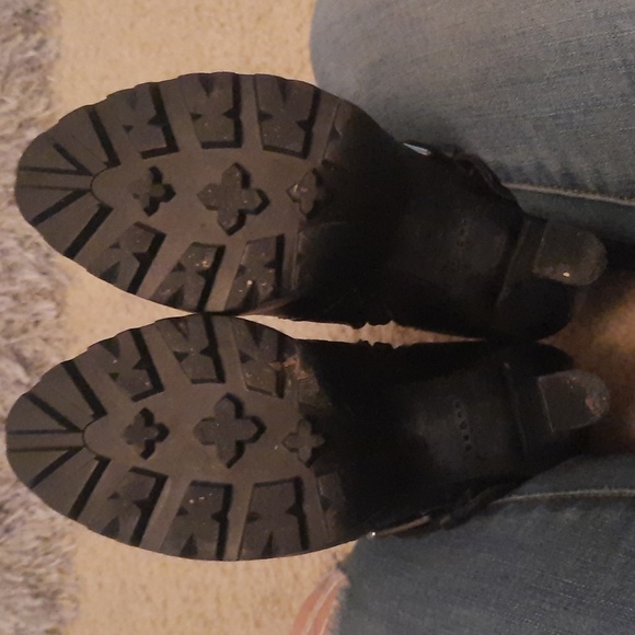 Guess heeled booties - Picture 4 of 8